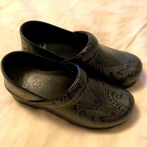 Dansko Professional Mules/Slides